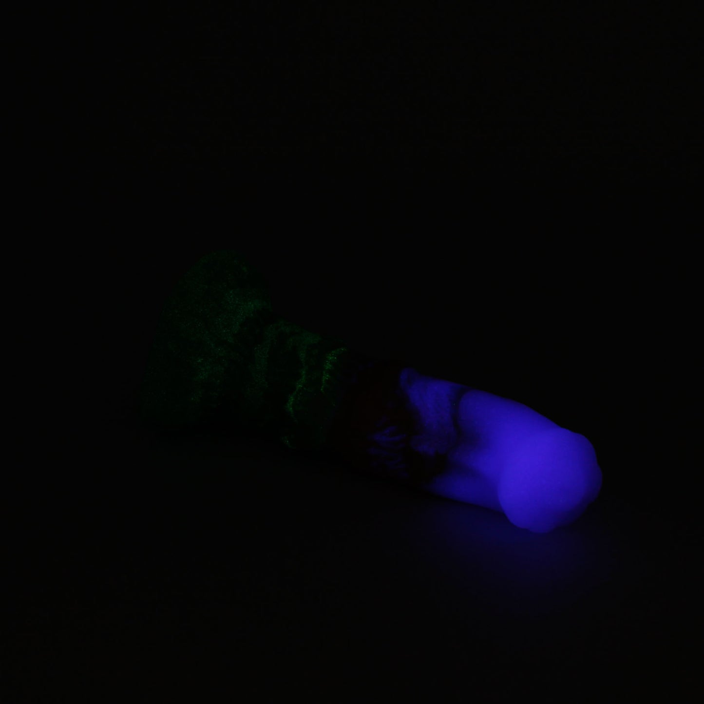 Minotaur X-Small 00-30 Soft Purple Aster GITD Suction Base
