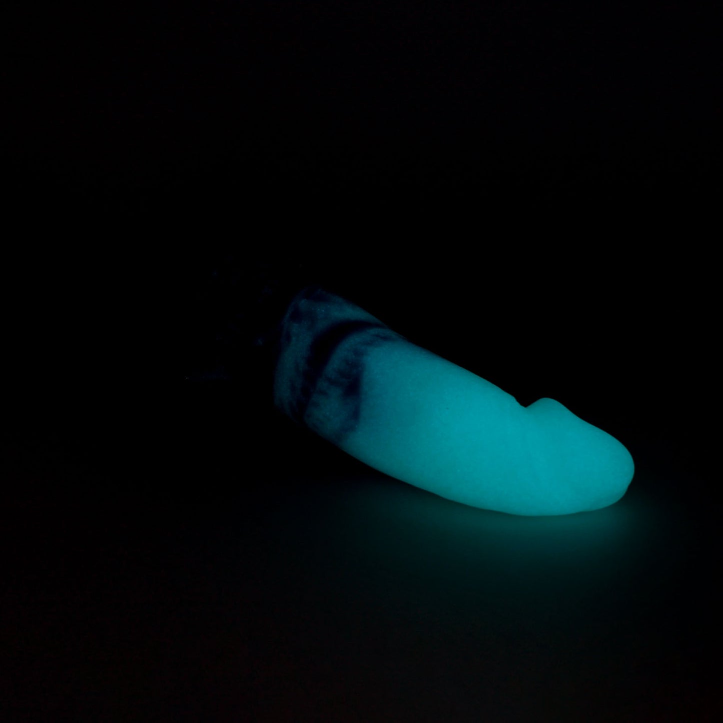 Astarion the Vampire Rogue Small 00-30 Soft Tropical Coral GITD Suction Base