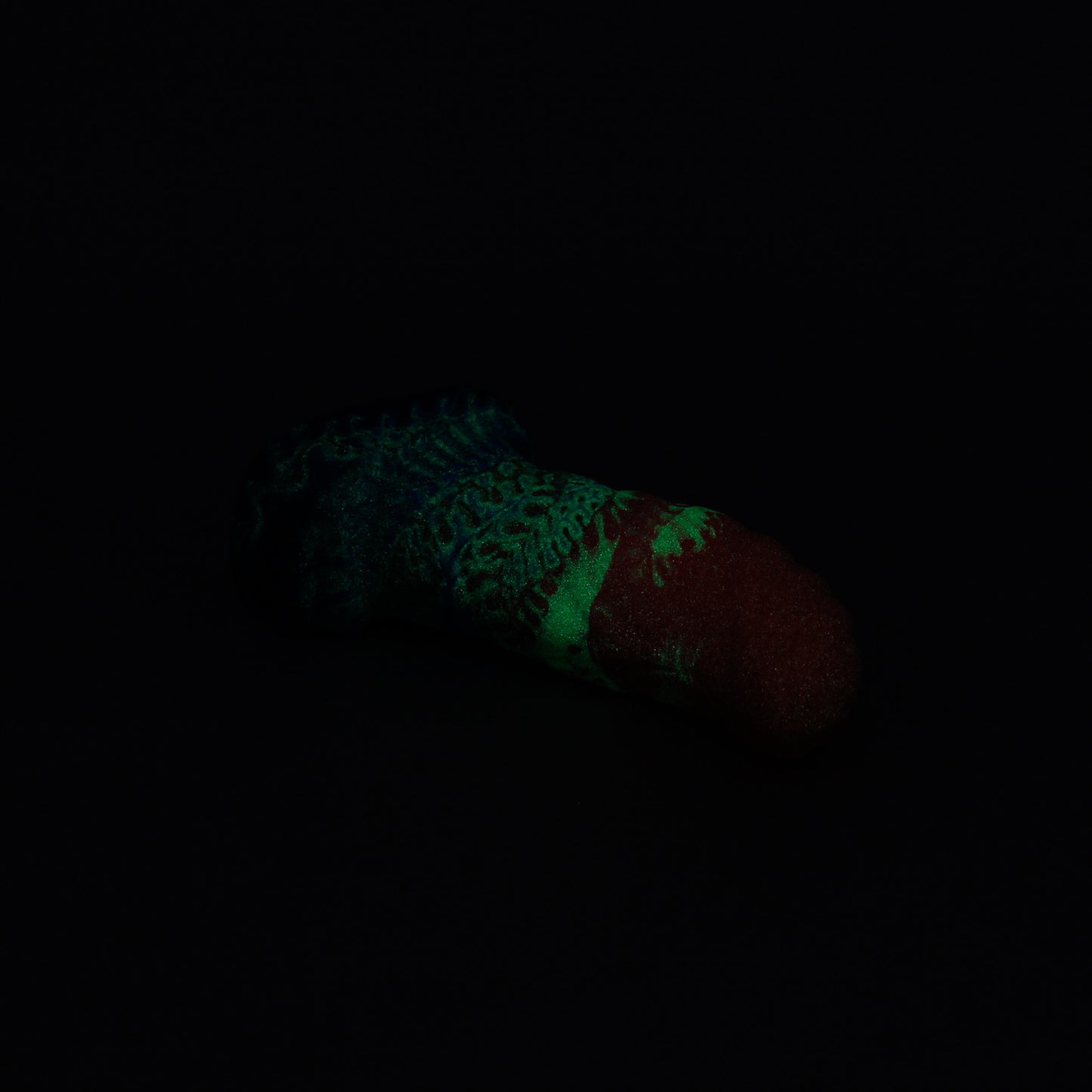 KuoToa Small 00-30 Soft Red Rainbow GITD