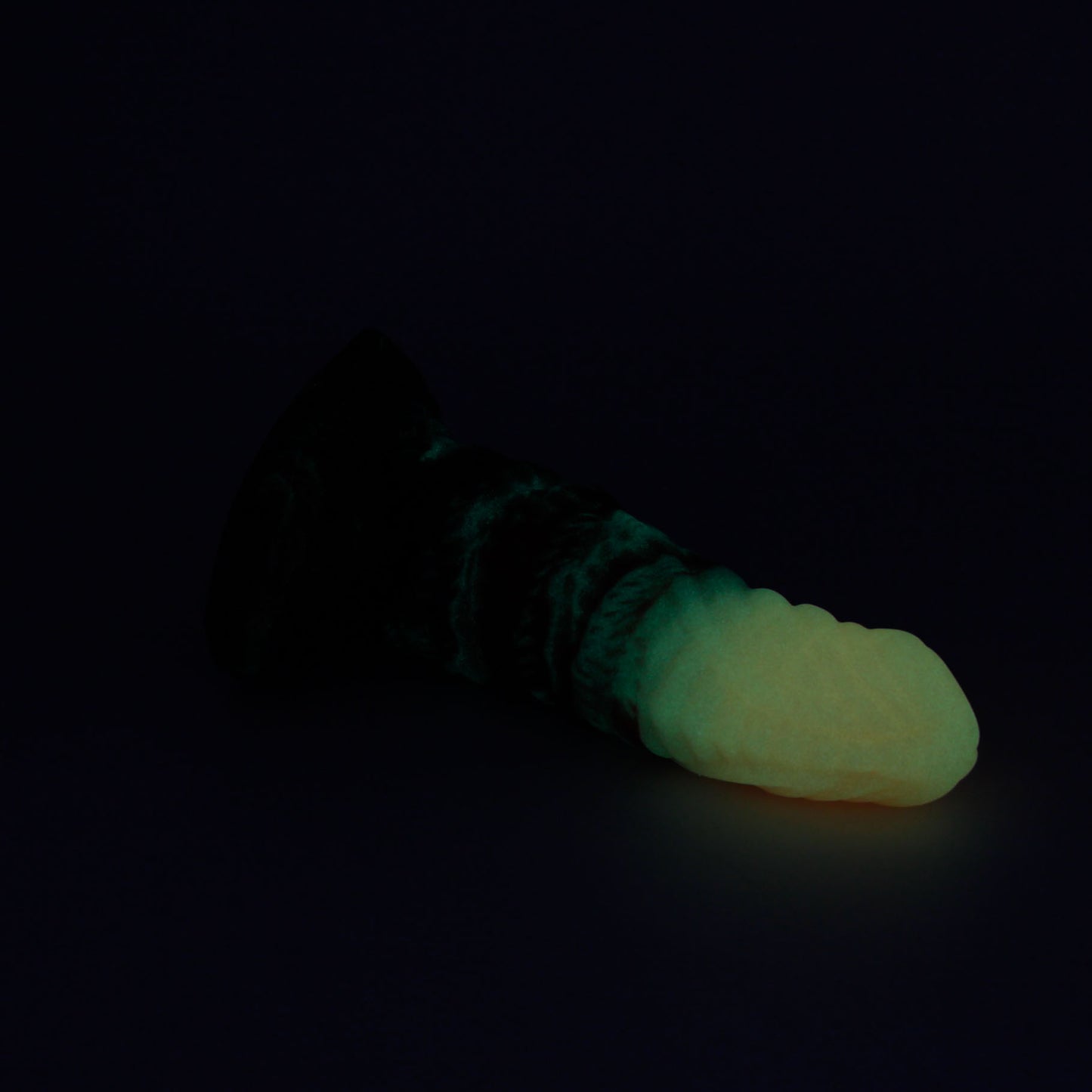 Tarrasque Small 00-30 Soft Ember GITD