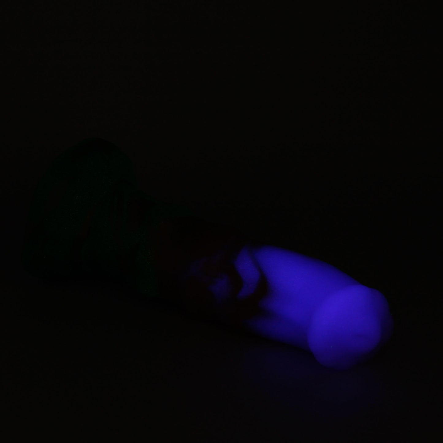 Minotaur Medium 00-30 Soft Purple Aster GITD Suction Base