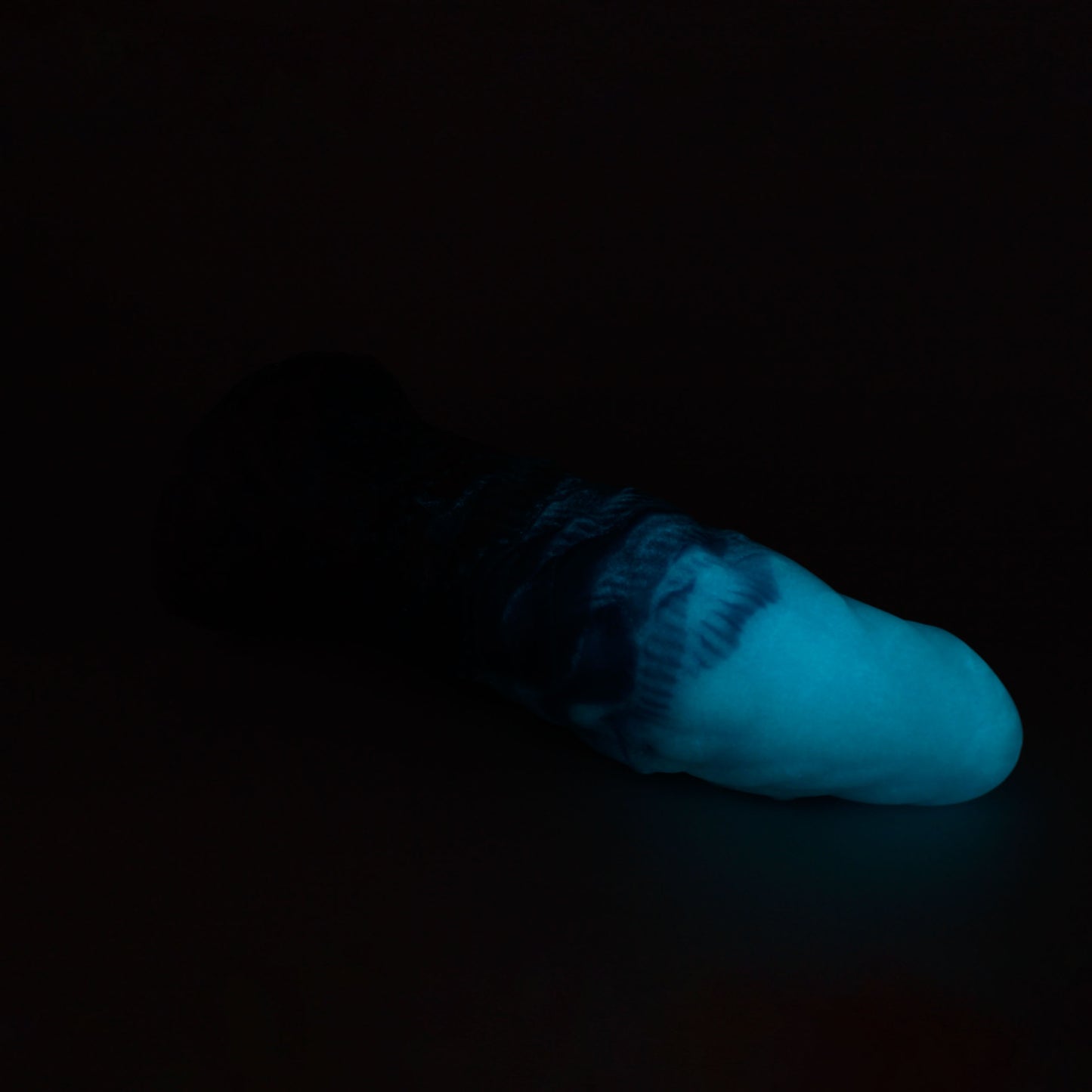 Shadow Demon X-Large 00-30 Soft Blue Color Spray GITD