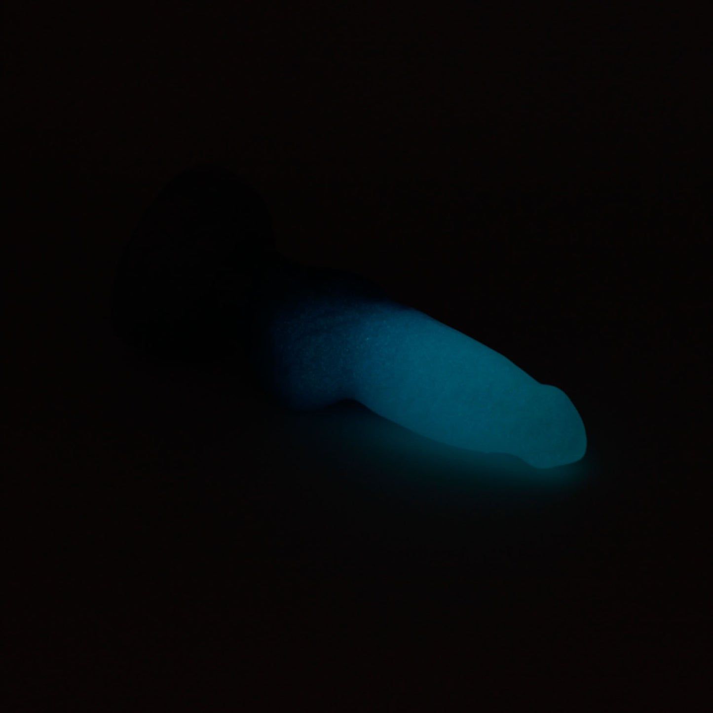 Direwolf X-Small 00-31 Soft Near Clear Beachside GITD Color Shift Suction Base