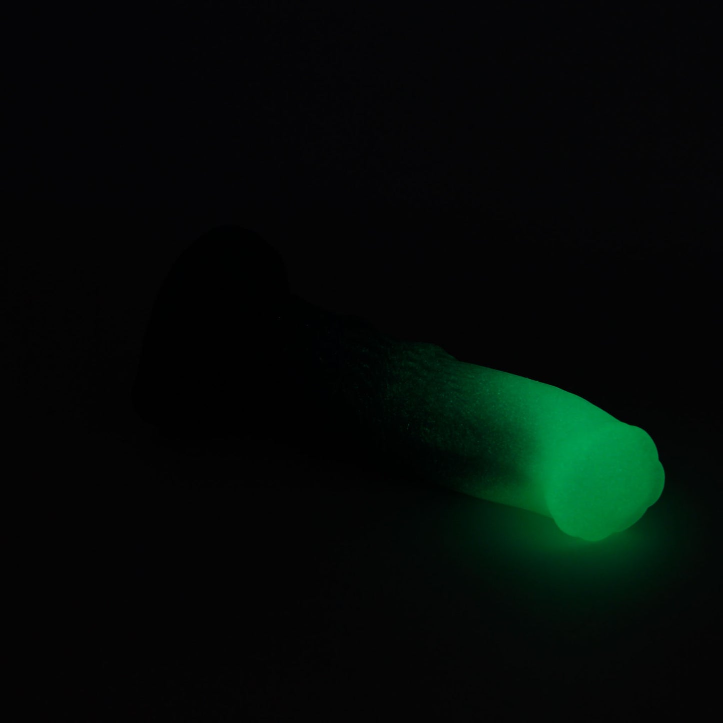 Minotaur Small 00-31 Soft Near Clear Aurora GITD Color Shift Suction Base