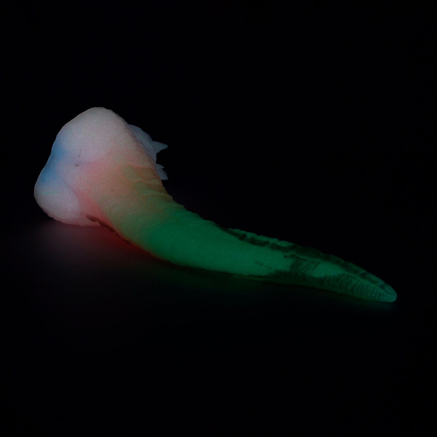 Small Dragon's Tail 00-30 Soft Cake Drip GITD