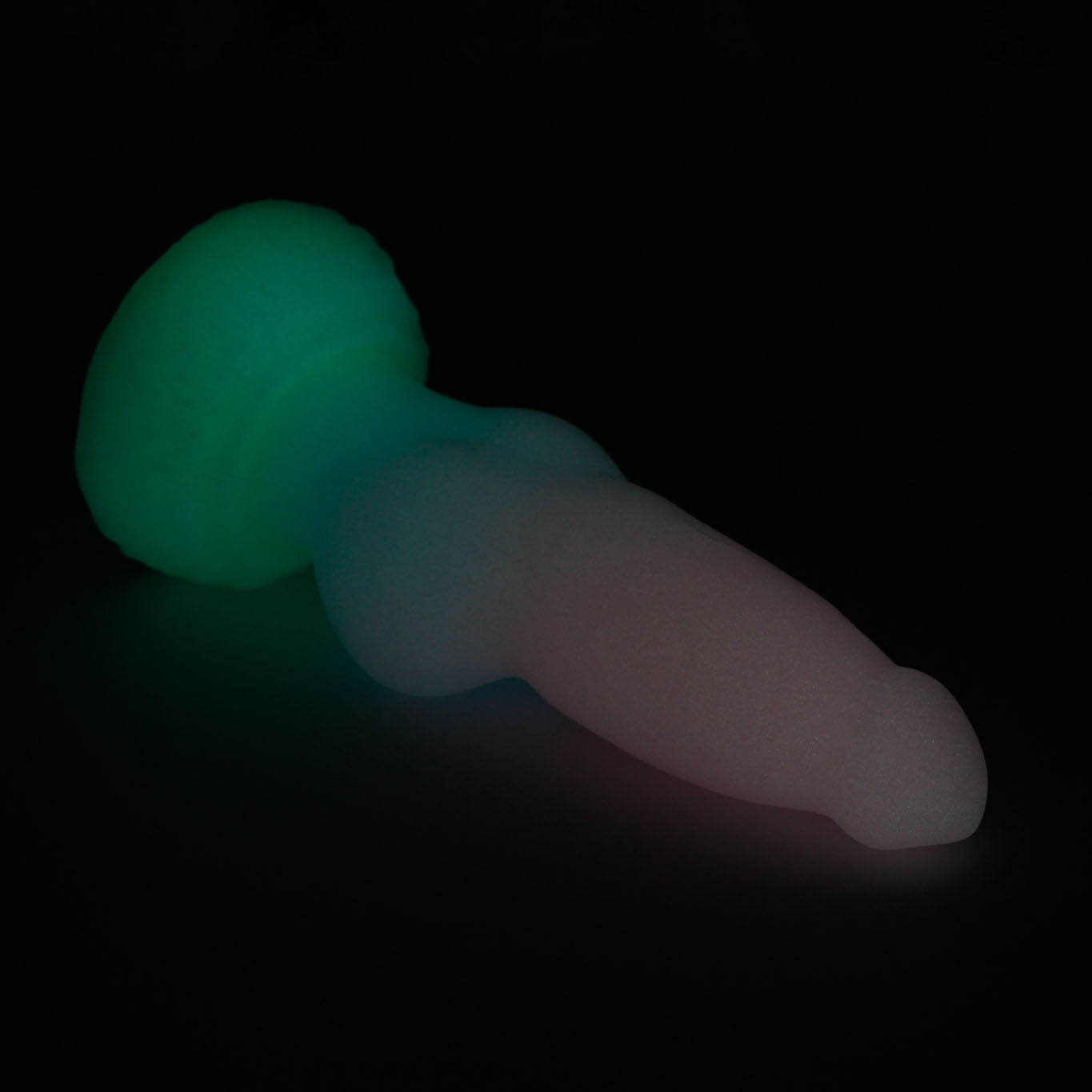 Medium Direwolf 00-30 Soft Dream Fade GITD