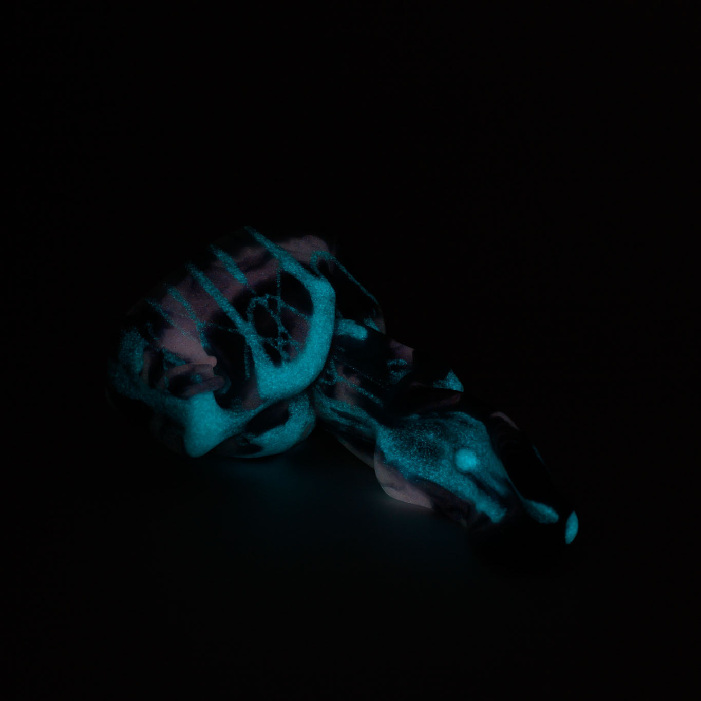 O Tabaxi Maw 00-50 Medium Iceberg Splatter CS GITD
