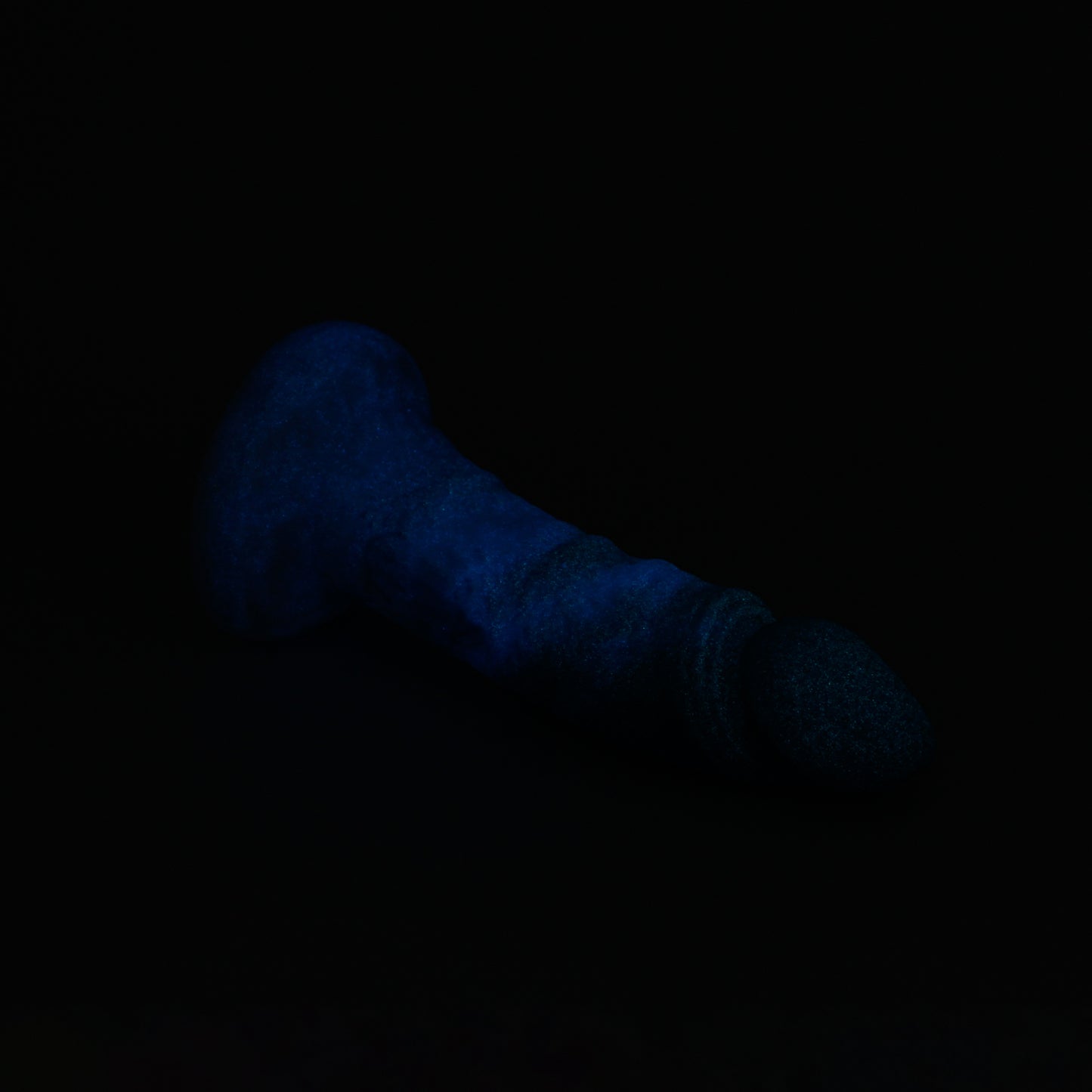 Human Bard Small 00-30 Soft Snowdrift GITD Suction Base