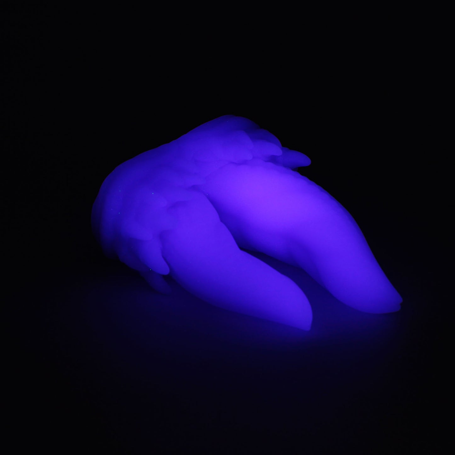 Chaos Beast Small 00-30 Soft Purple Shimmer GITD