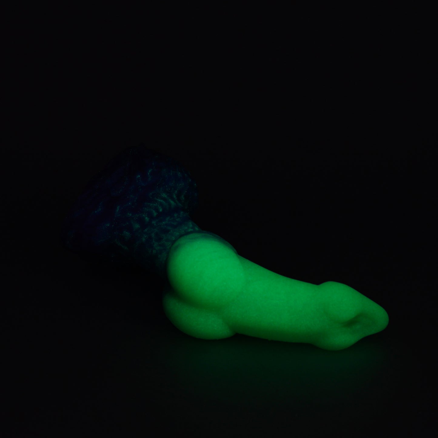 Owlbear Small 00-30 Soft Neon Blur GITD UV