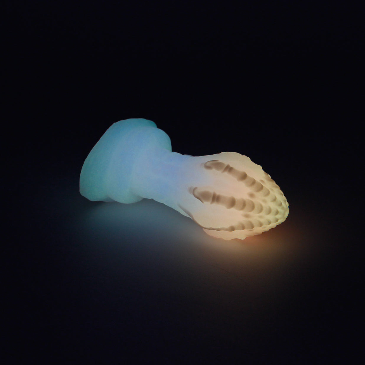 Dark Mantle Plug Small 00-30 Soft Celebration Cake GITD