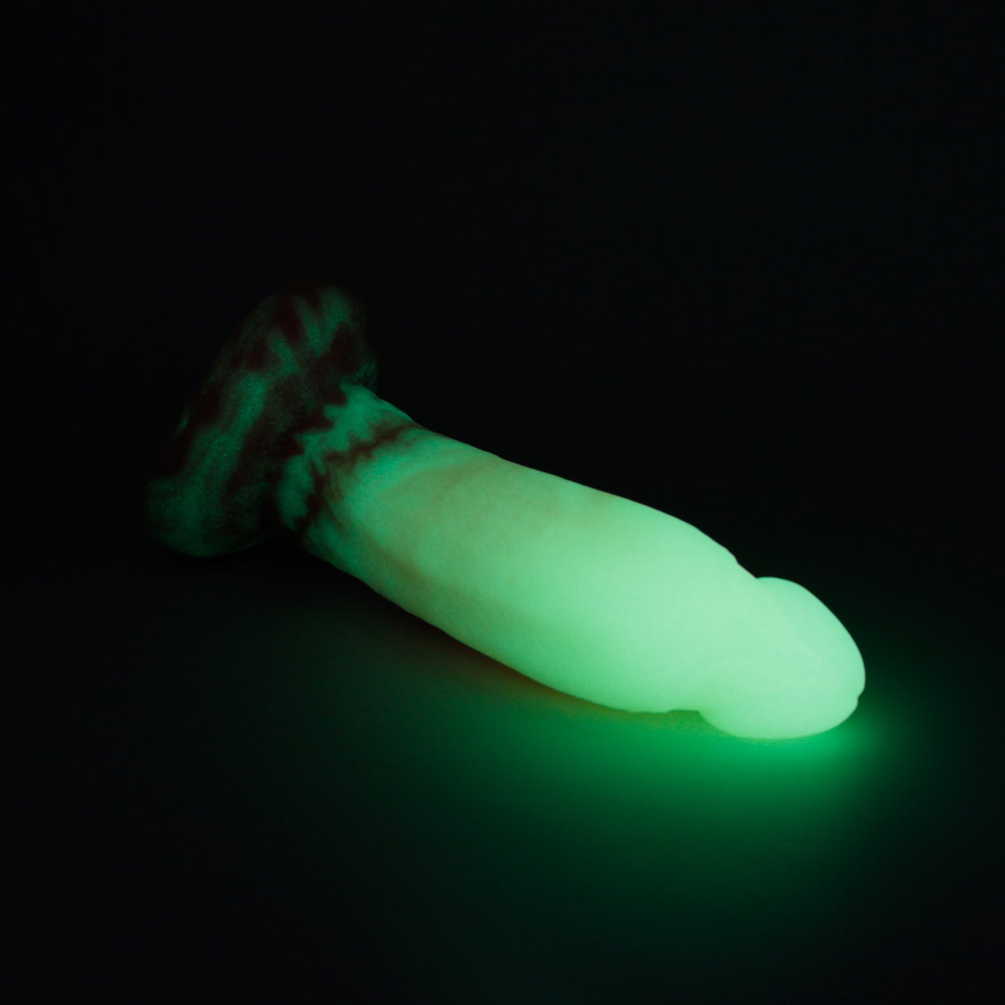 Elven Sorcerer Small 00-30 Soft I Cast Fireball GITD Suction Base