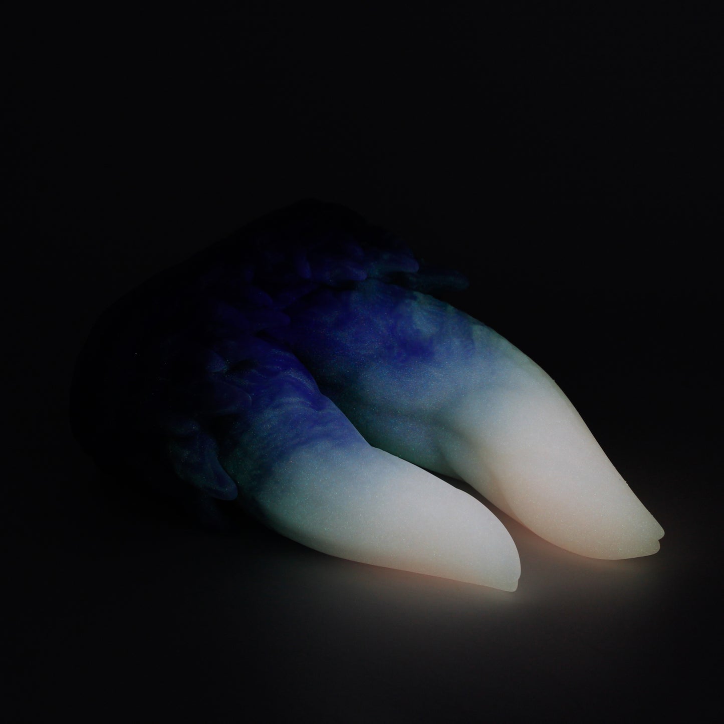 Chaos Beast Medium 00-30 Soft Winters Kiss GITD