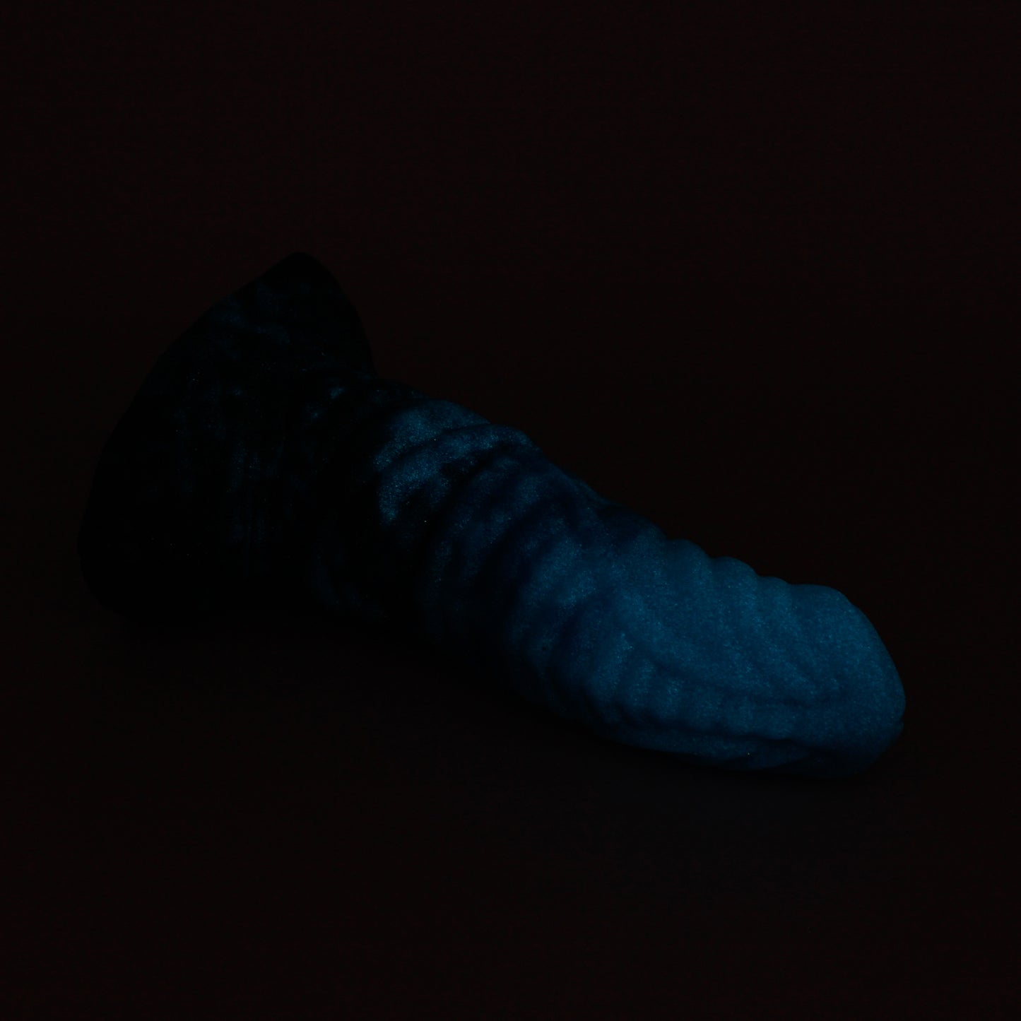 Tarrasque Medium 00-30 Soft Blue Orchid GITD