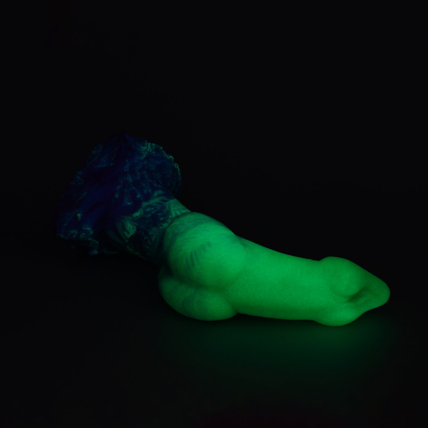 Owlbear Large 00-30 Soft Neon Blur GITD UV