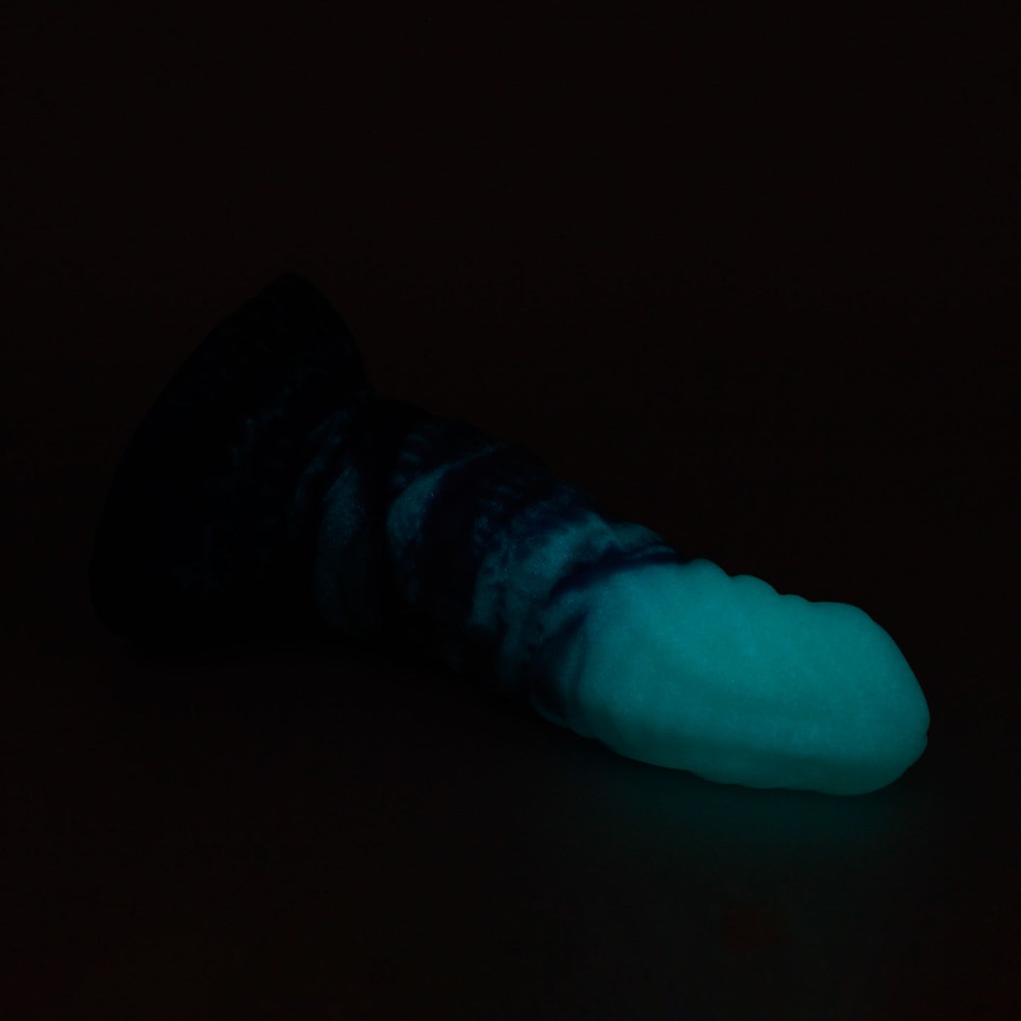 Tarrasque Medium 00-30 Soft Tropical Coral GITD