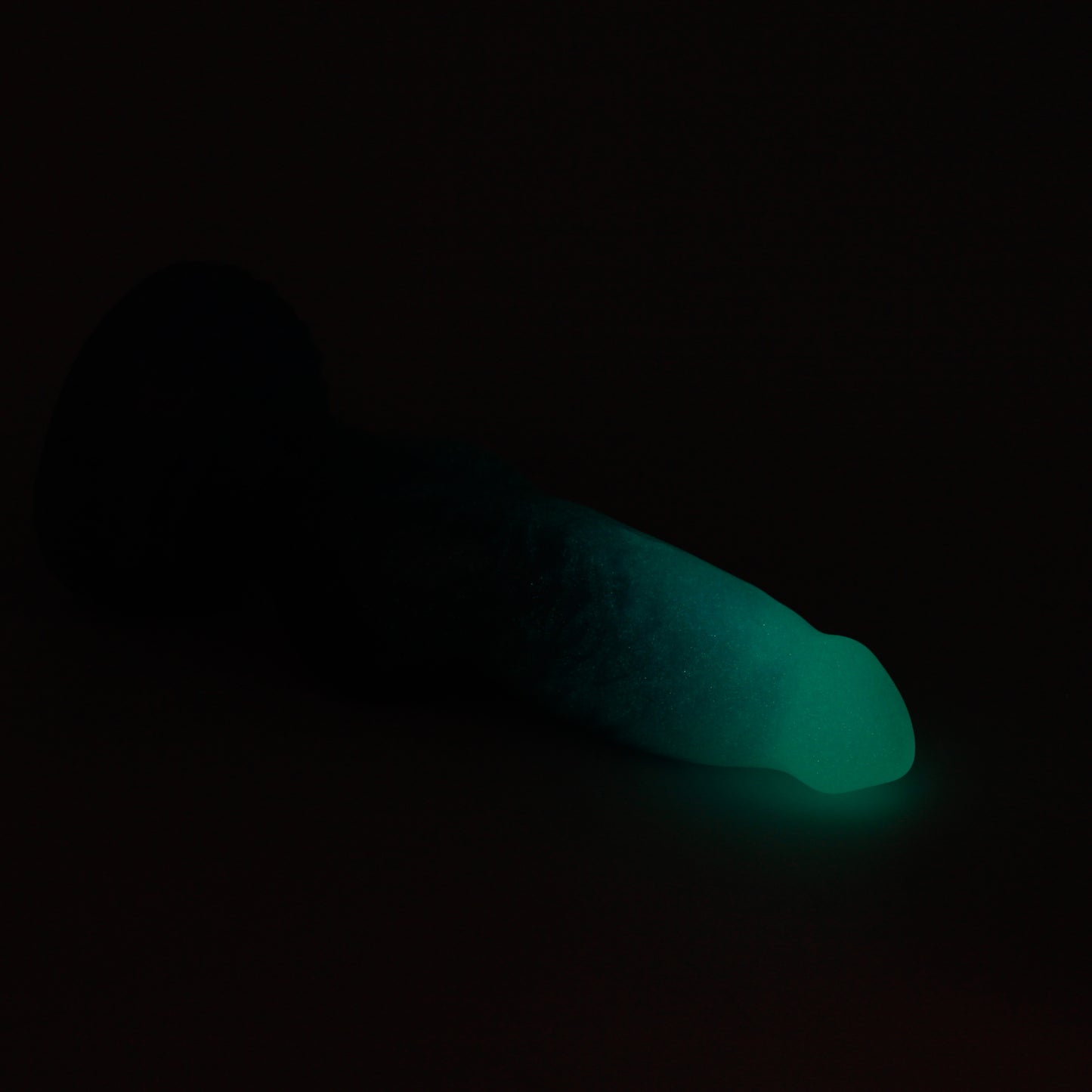 Direwolf Large 00-31 Soft Near Clear Washed Ashore GITD CS Suction Base