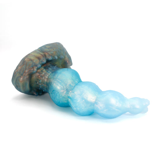 Thrikreen Large 00-31 Soft Near Clear Forget Me Knot